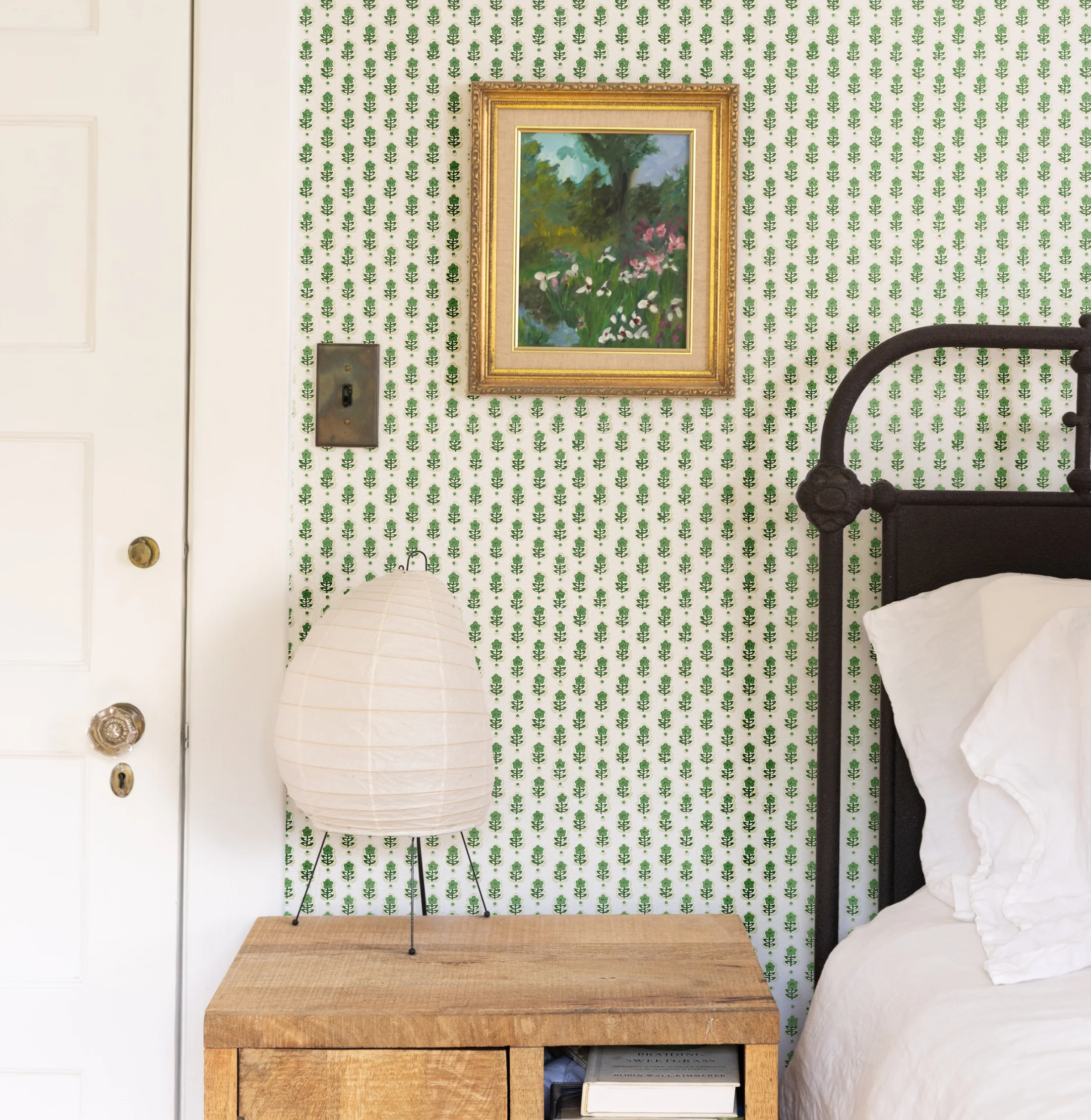 Periwinkle Wallpaper Sample | Grass - Image 2