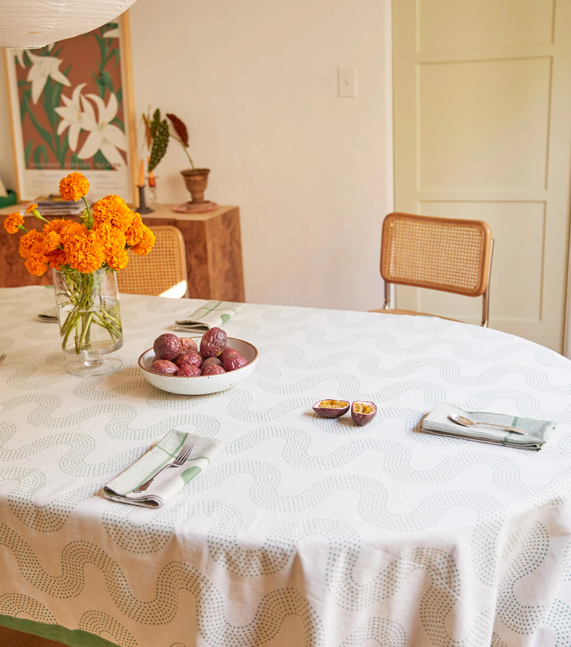 Squiggle Dot Tablecloth | Basil - Image 4